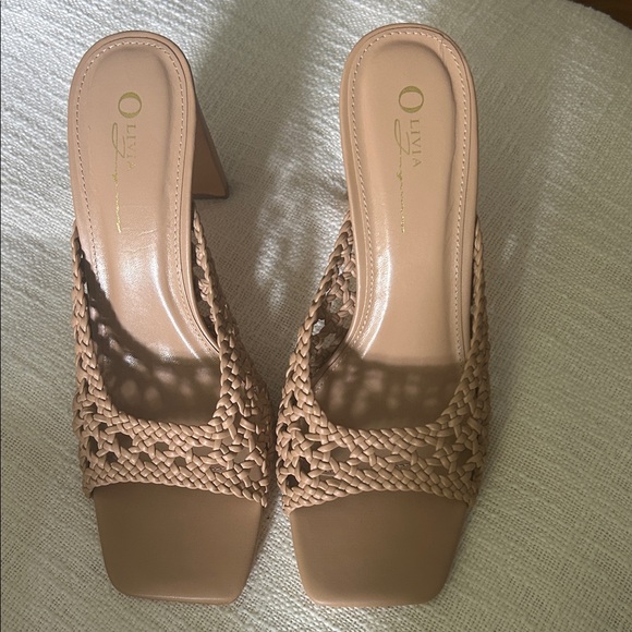 Olivia Ferguson Tan Woven Mules - New Without Tags - Picture 1 of 7